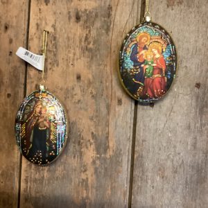 4.5” h stained glass oval ornament