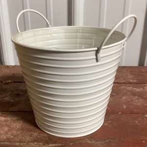 White Metal Pot Cover With Handles 6.5”