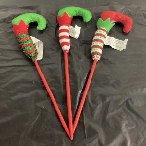 Elf foot pick
