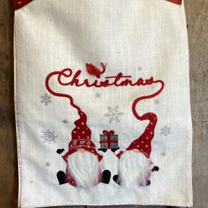 Table runner and placemats