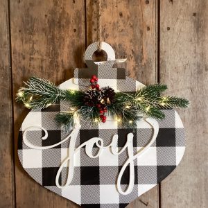 Lighted Wood Holiday Ornament With Pine and Berrie